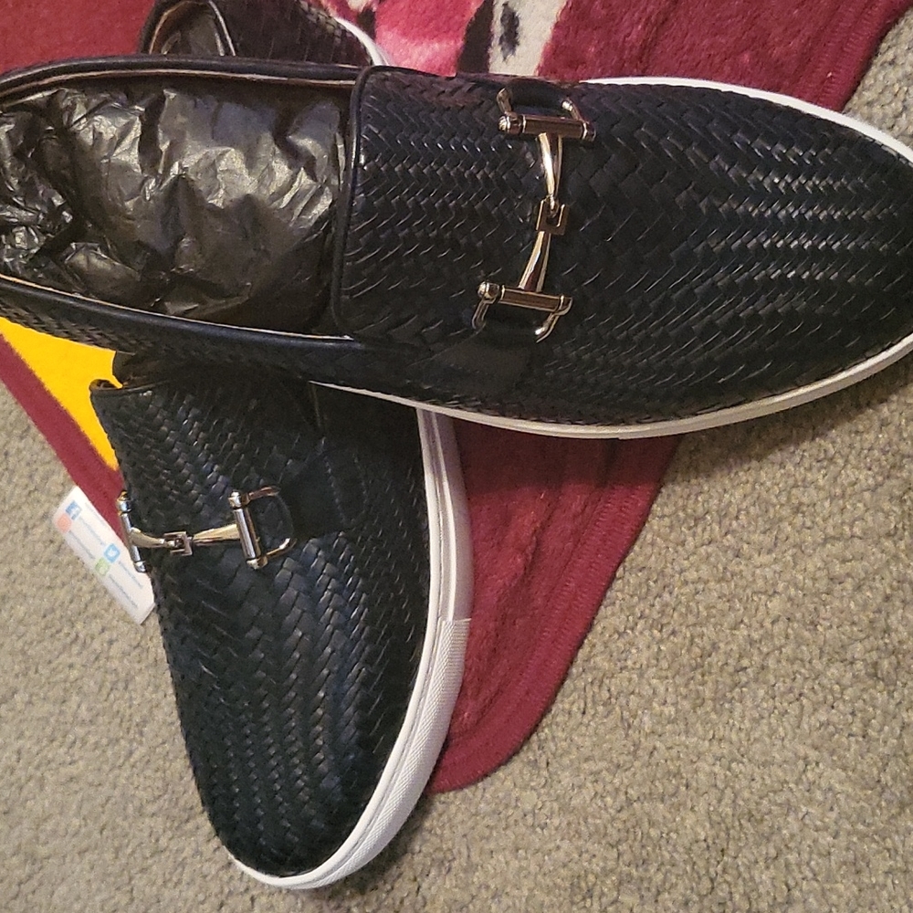 MARC NOLAN. NAVY BLUE SLIP ON LOAFER